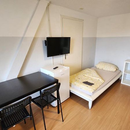 Moderne Studio Apartments Und 120Qm Wohnungen In Oberhausen, Ideal Fuer Geschaeftsreisende Und Monteure Oberhausen  Luaran gambar