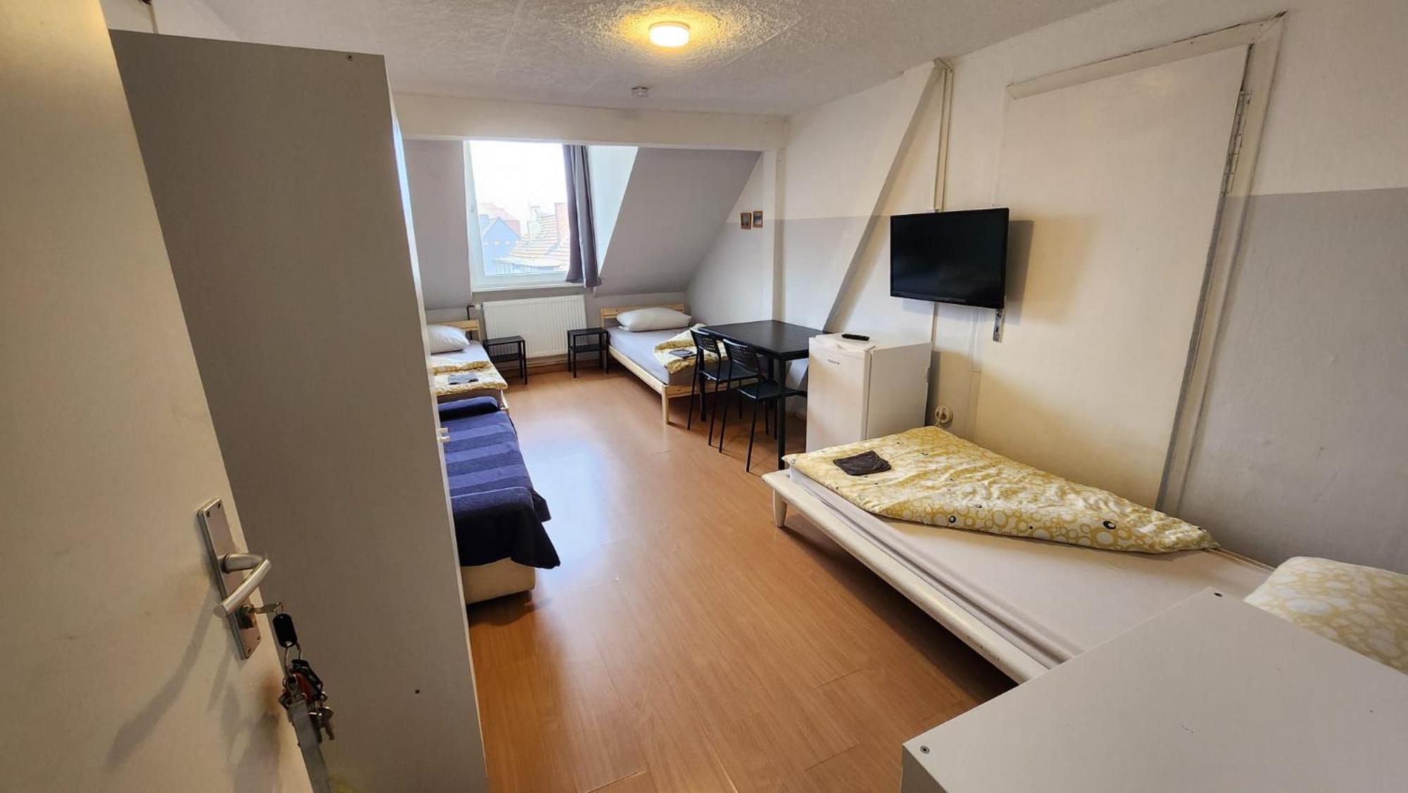 Moderne Studio Apartments Und 120Qm Wohnungen In Oberhausen, Ideal Fuer Geschaeftsreisende Und Monteure Oberhausen  Luaran gambar
