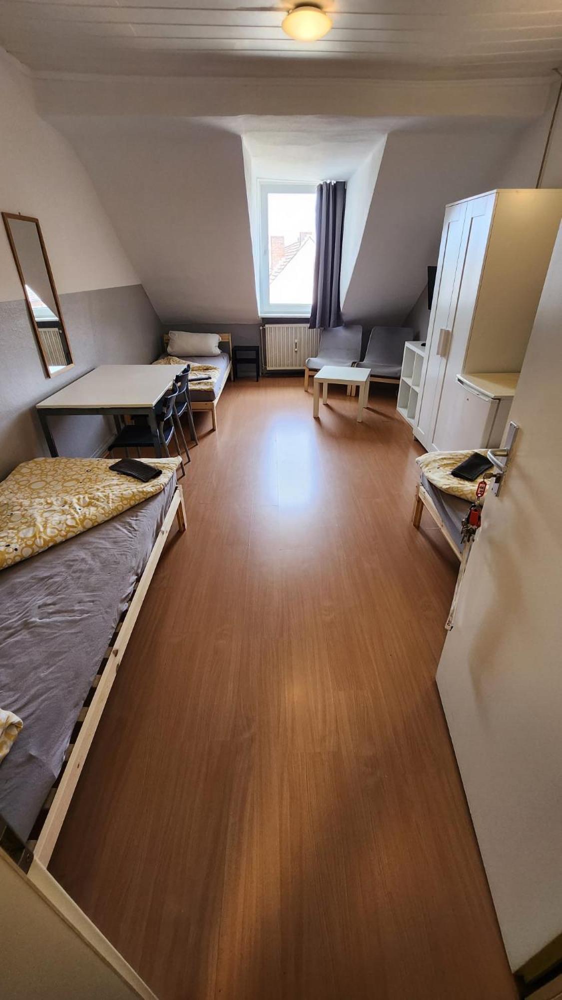 Moderne Studio Apartments Und 120Qm Wohnungen In Oberhausen, Ideal Fuer Geschaeftsreisende Und Monteure Oberhausen  Luaran gambar