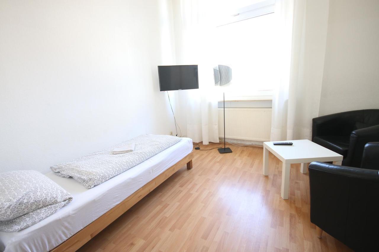 Moderne Studio Apartments Und 120Qm Wohnungen In Oberhausen, Ideal Fuer Geschaeftsreisende Und Monteure Oberhausen  Luaran gambar
