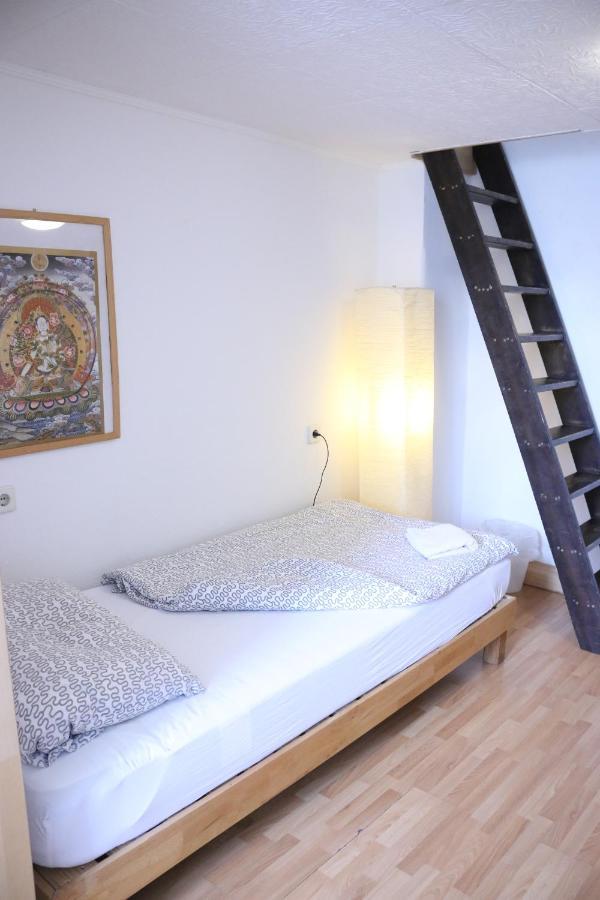 Moderne Studio Apartments Und 120Qm Wohnungen In Oberhausen, Ideal Fuer Geschaeftsreisende Und Monteure Oberhausen  Luaran gambar